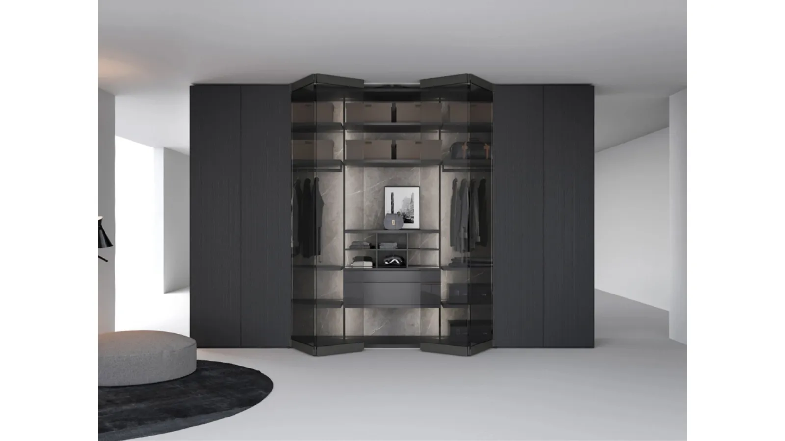 Armadio Freedhome Apertura Totale 50 vetro fumé di Caccaro