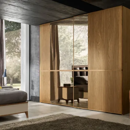 Armadio con ante scorrevoli Brahman in legno di Rovere con specchi di Le Fablier