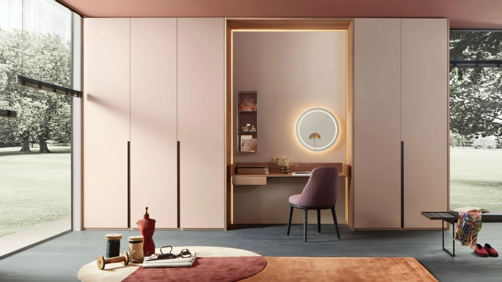 Armadio su misura personalizzabile con anta battente in laccato opaco Next di Lema