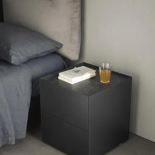 Comodino Riquadro di Caccaro