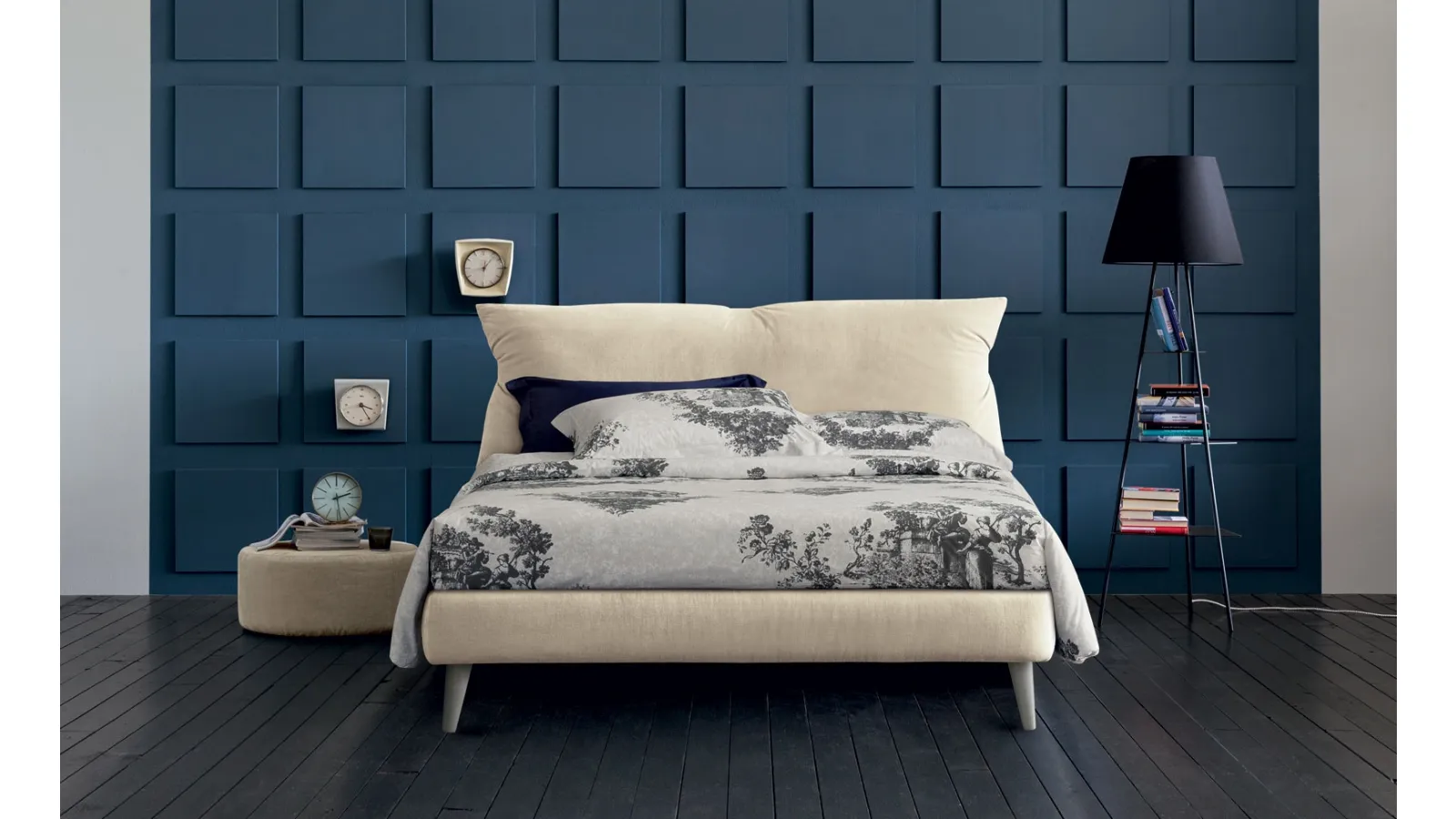 Letto in tessuto imbottito Dan di Oggioni