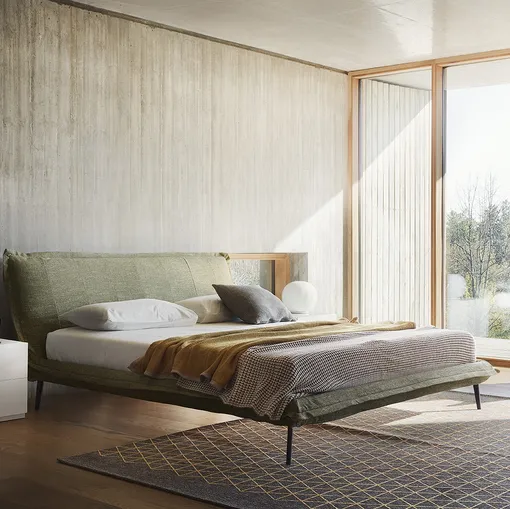 Letto in tessuto imbottito Fluff di Calligaris