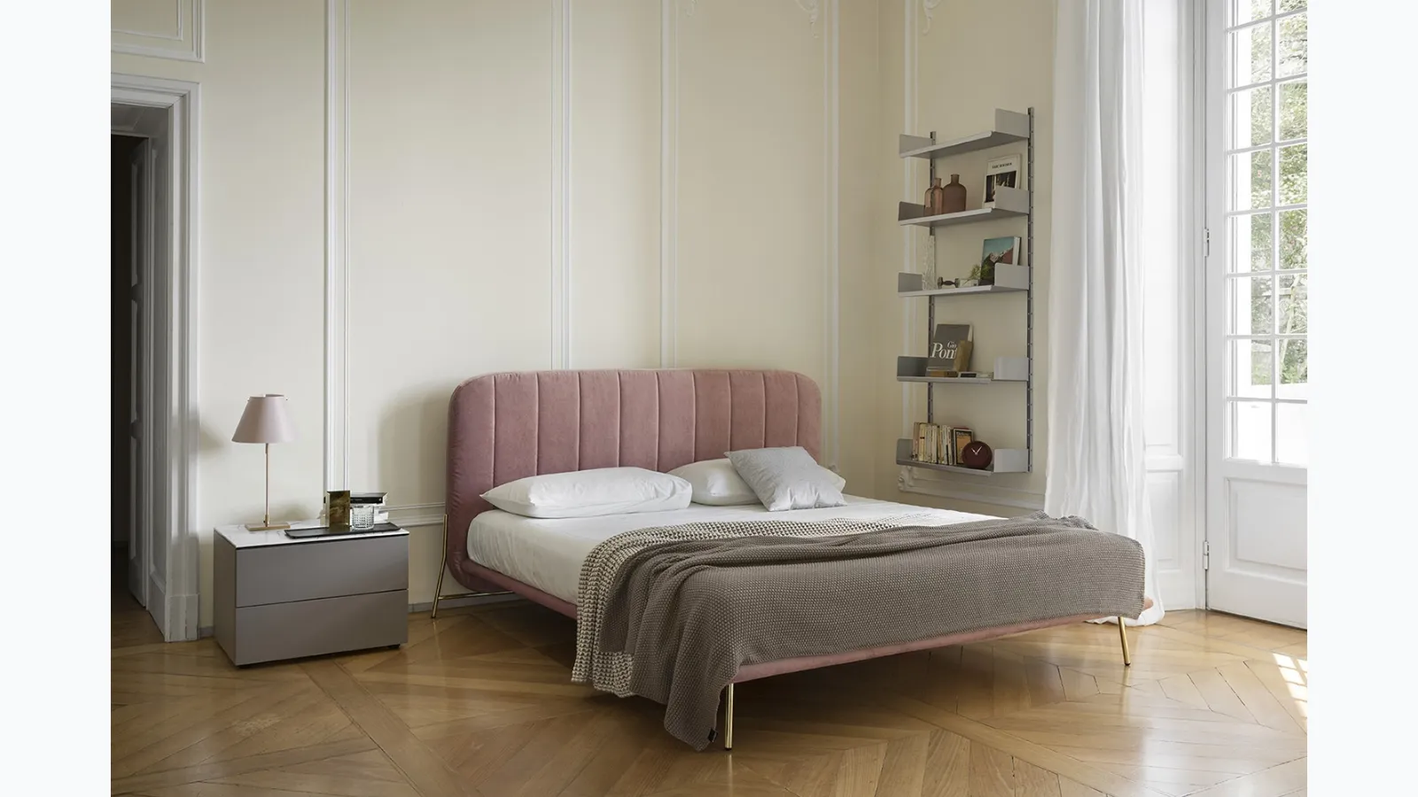 Letto imbottito Le Marais di Calligaris