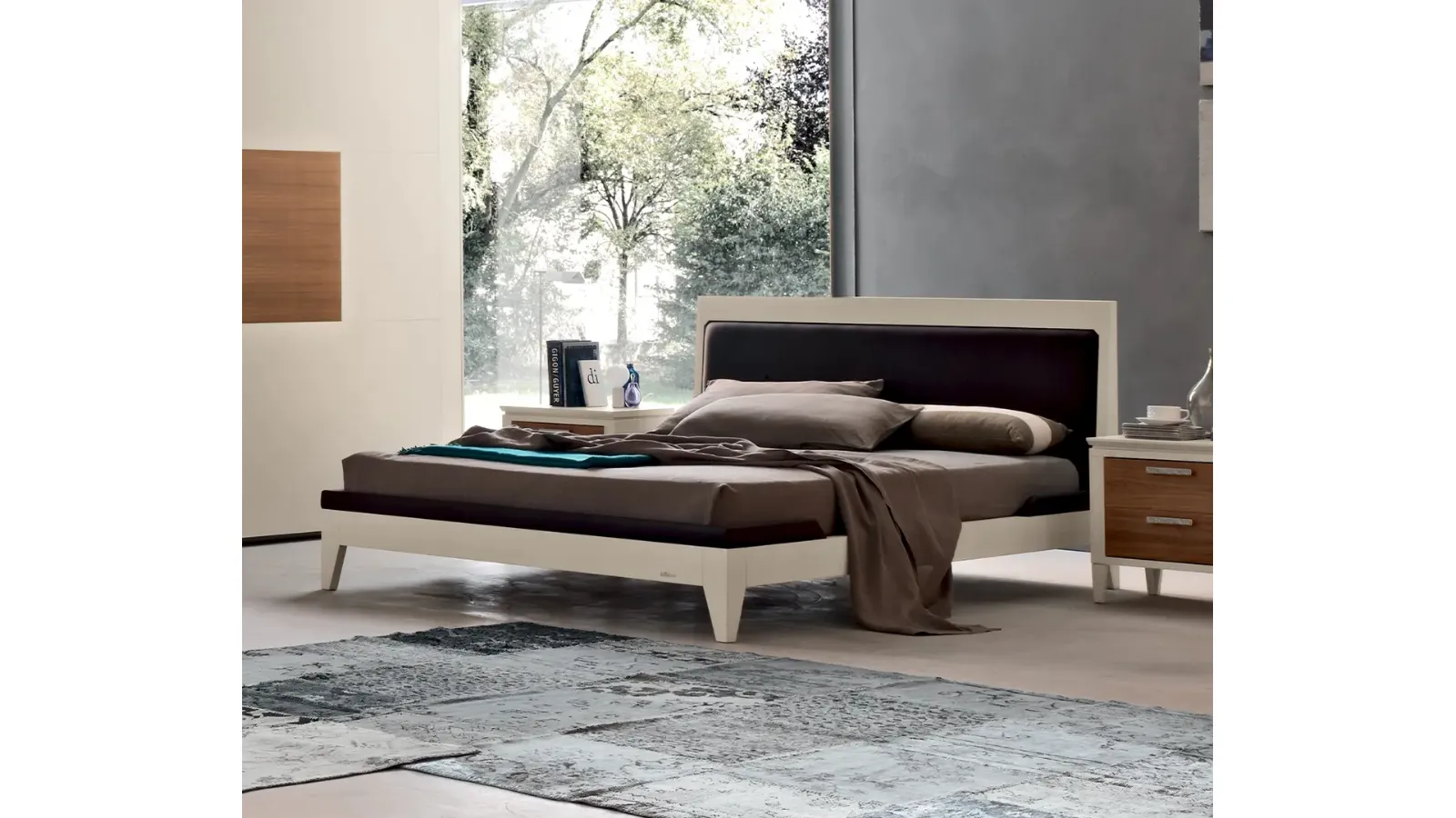 Letto Ligustro con testiera in ecopelle di Le Fablier