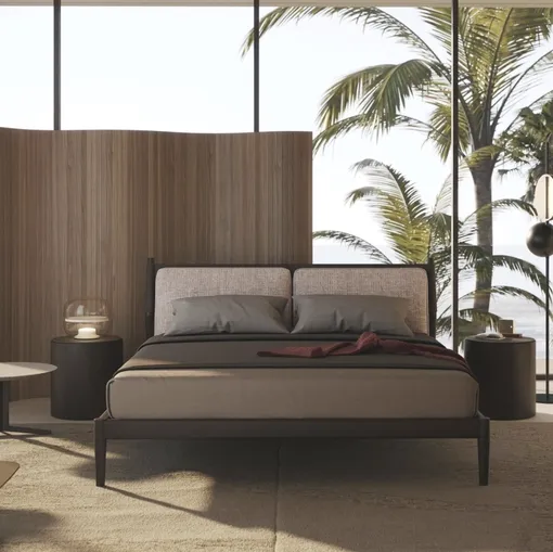 Letto in cuoio e legno Maddox di Lema