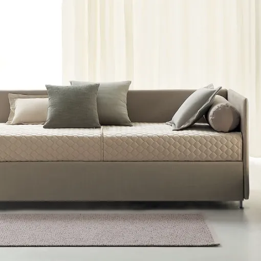 Daybed singolo in tessuto con letto estraibile Golf 417 di Oggioni