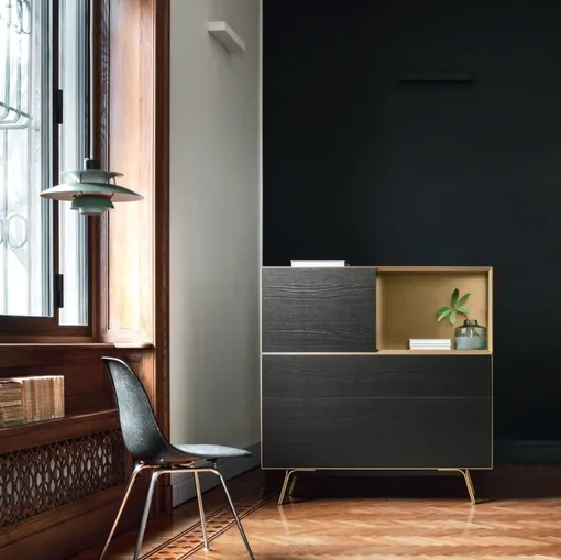 Madia Domino IN2 25I in Rovere carbone e laccato metallo Ottone di Sangiacomo