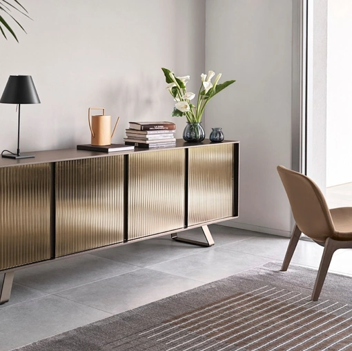Madia in vetro specchiato Secret di Calligaris