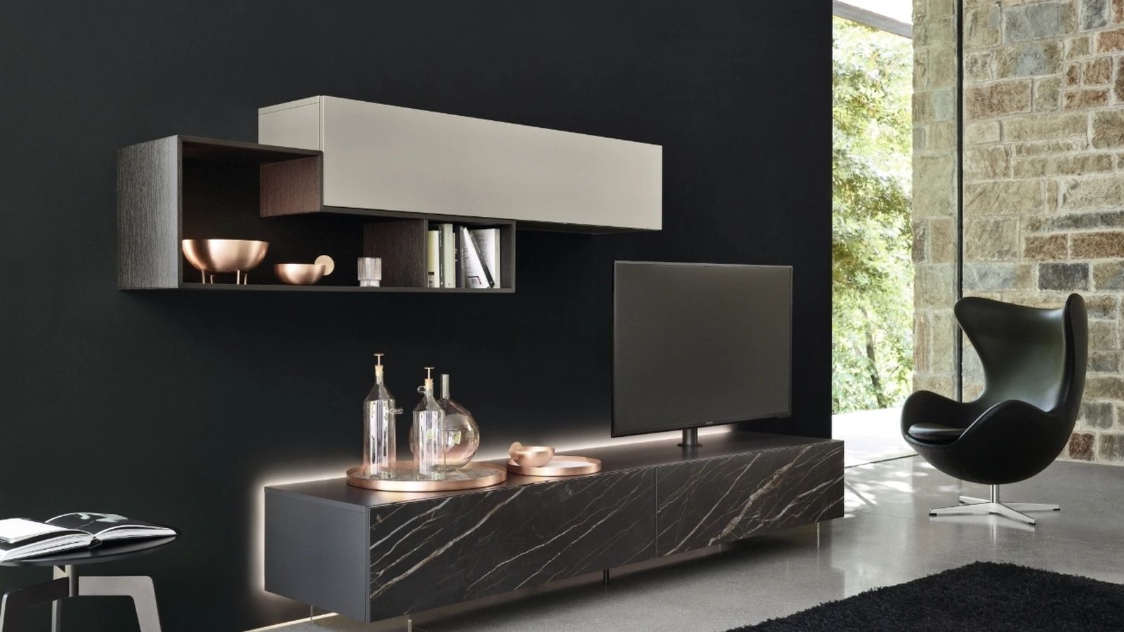 Mobile Porta Tv Vesa su Cabaret di Sangiacomo