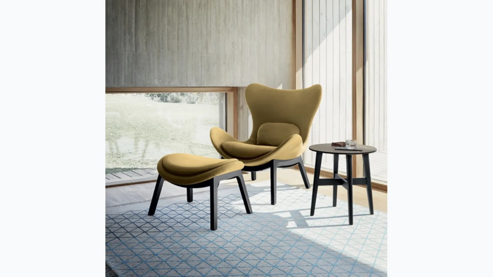 Poltrona Lazy in tessuto di Calligaris