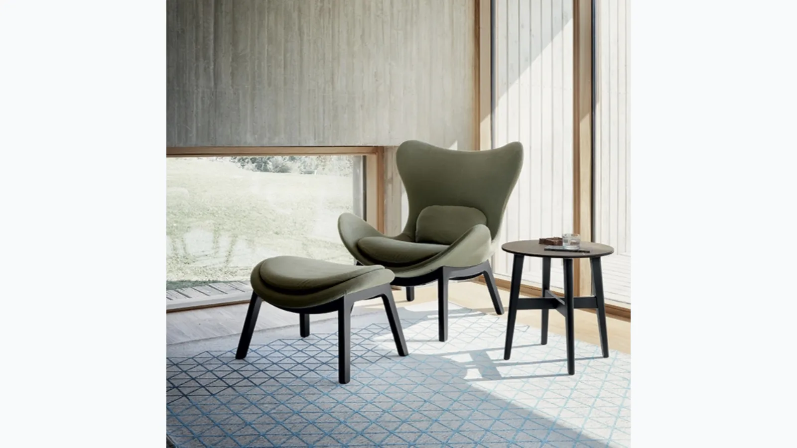 Poltrona Lazy in tessuto di Calligaris