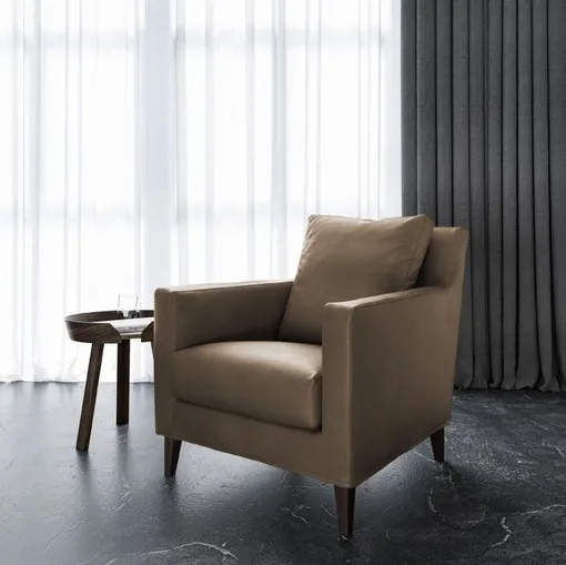 Poltroncina in pelle Frida di MorbidLine Salotti