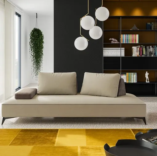 Divano lineare Jackson in tessuto di MorbidLine Salotti