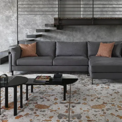 Divano in tessuto con penisola e piedini minimalisti in metallo Meridien di Calligaris