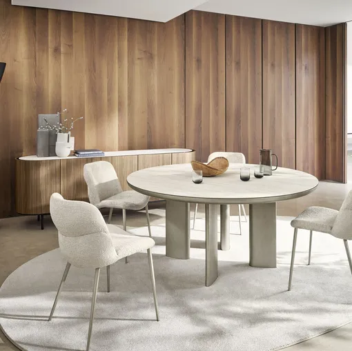 Tavolo Sandy rotondo con piano in legno di Calligaris