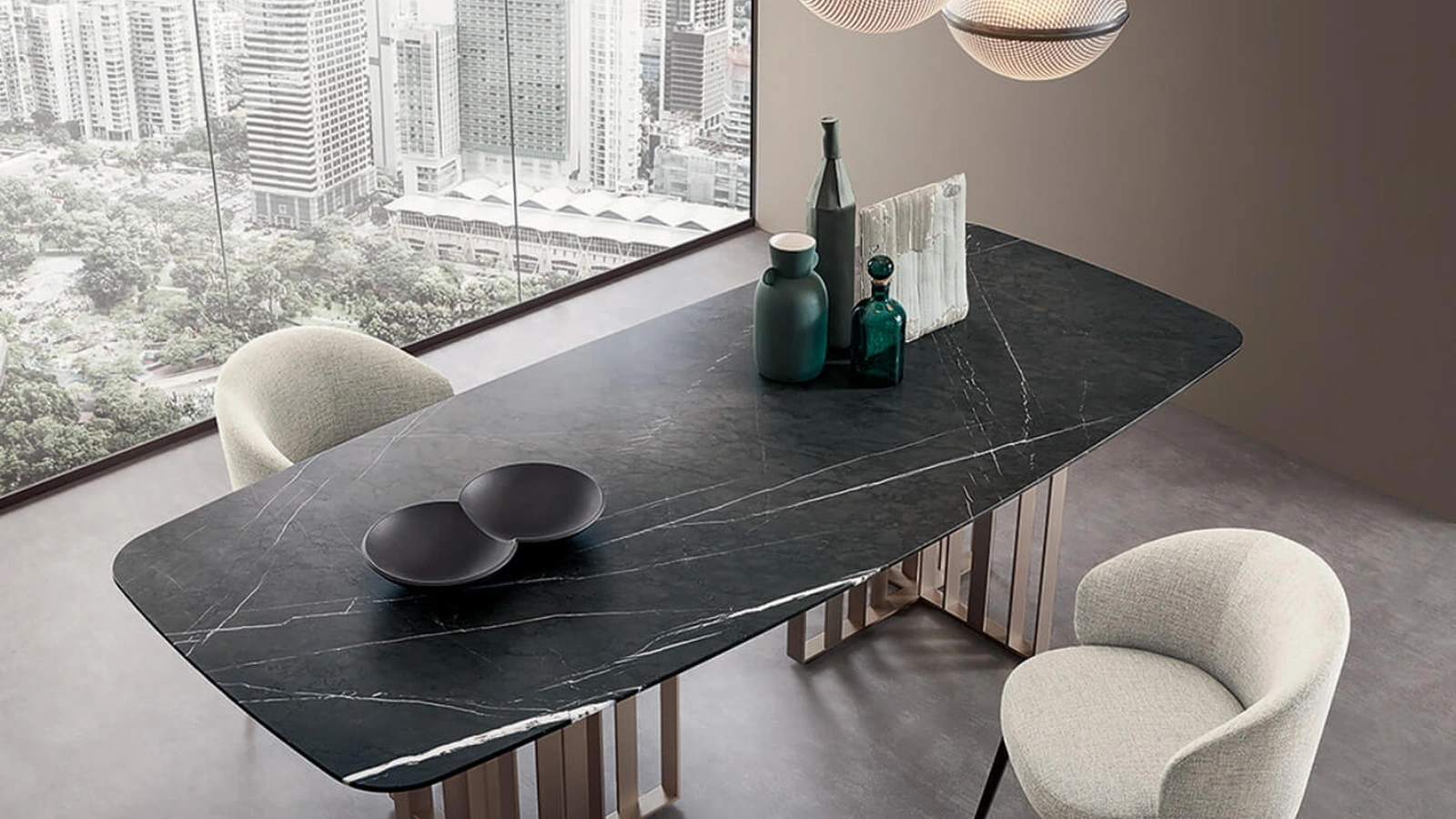 Tavolo con top in marmo Shade di Lema