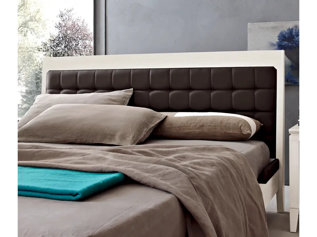 Letto Lino con testiera in pelle di Le Fablier