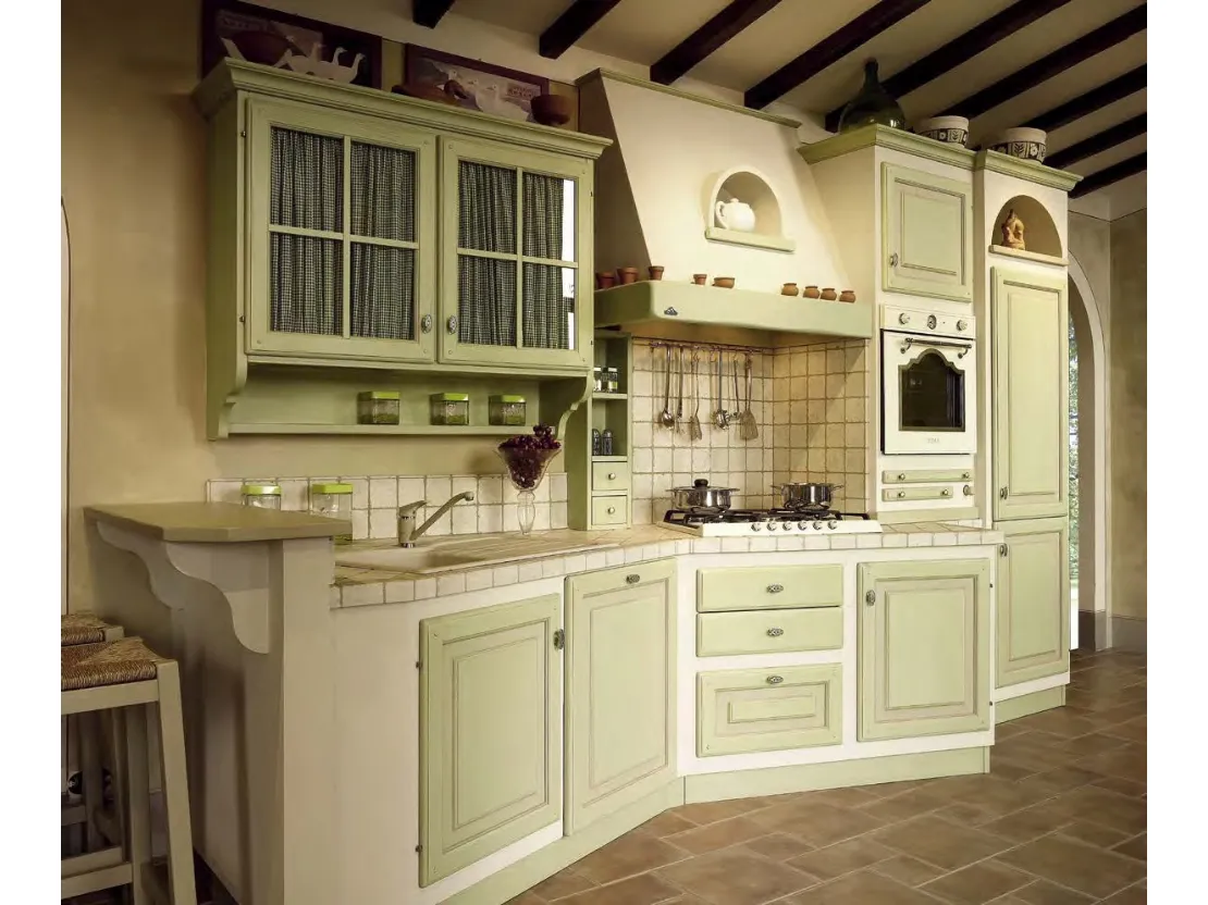 Cucina lineare in Muratura Dante in legno laccato Verde Provenzale di Le Cucine dei Mastri