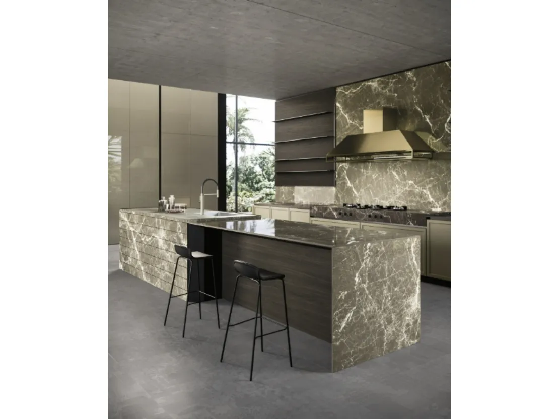 Cucina Moderna con isola Frame 04 in laccato e gres di Snaidero